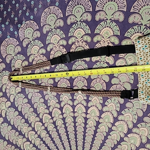 Kavu Keepalong Adjustable Rope Crossbody Bag - Super Cute! - Picture 7 of 11